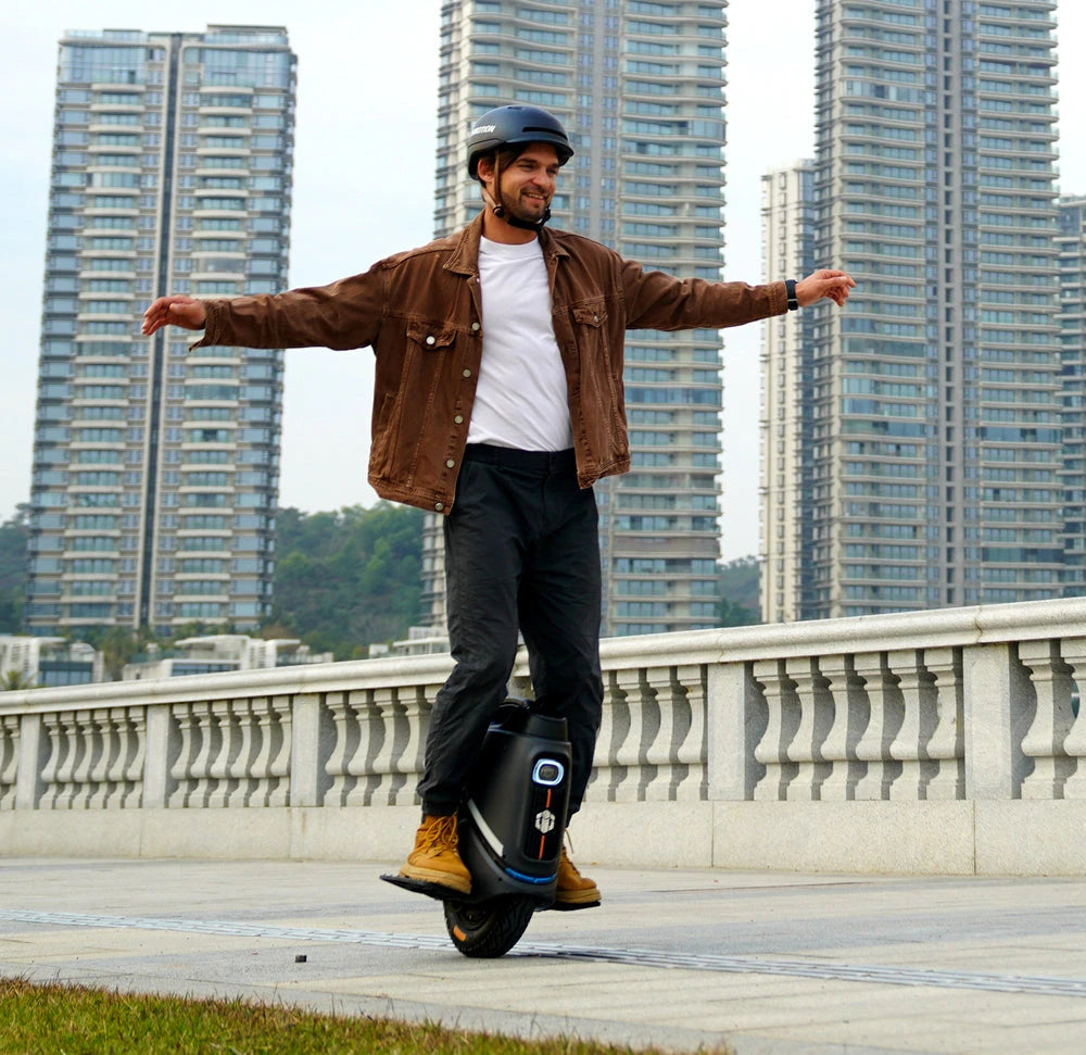 Inmotion V9 Electric Unicycle